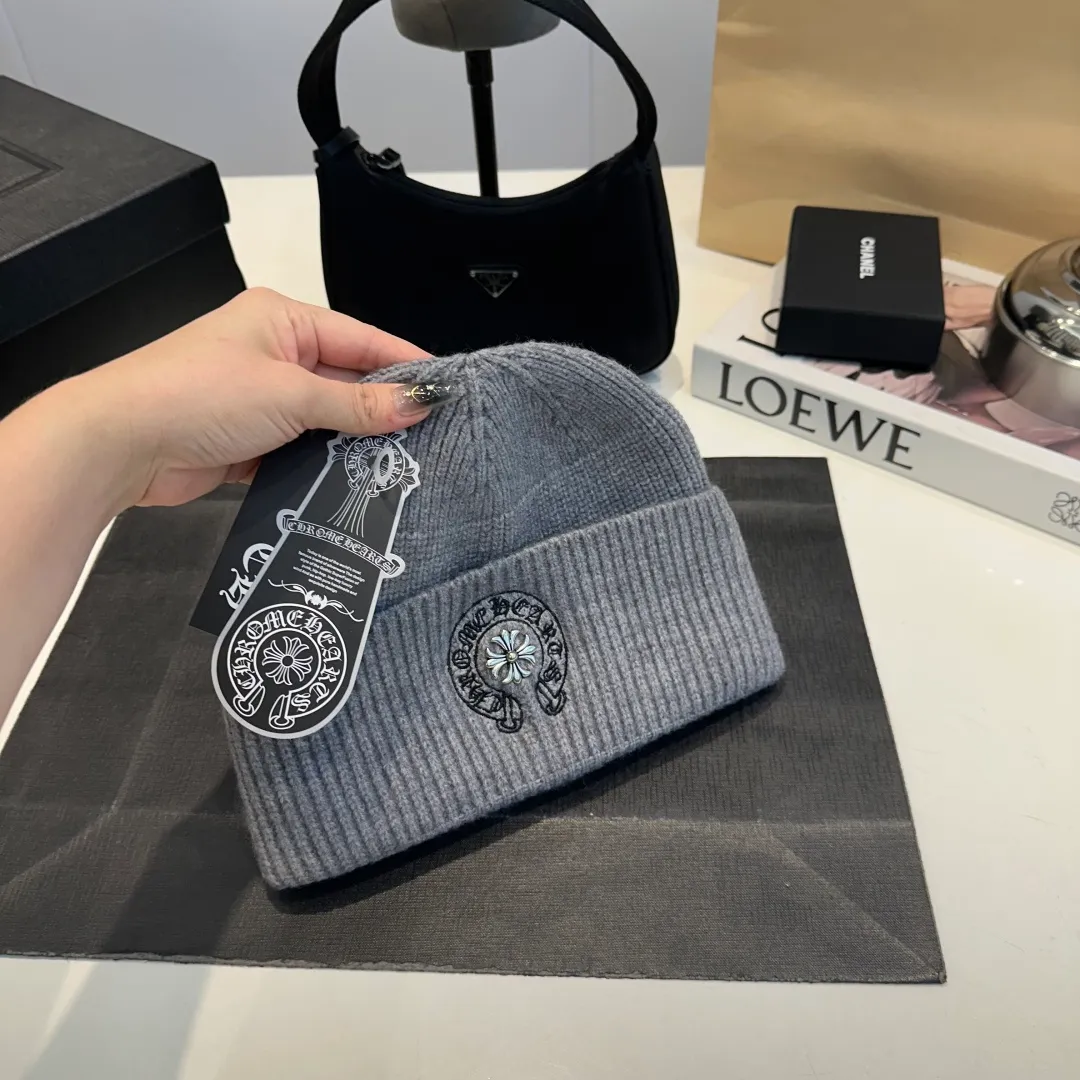 P60 Croxin new knitted beanie
